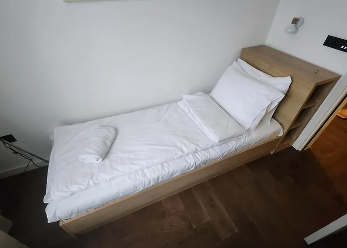 21st Century - Luxury With View And Garage Apartament *